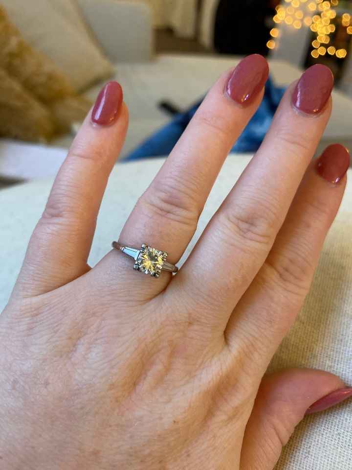 Brides of 2022! Show us your ring! - 1