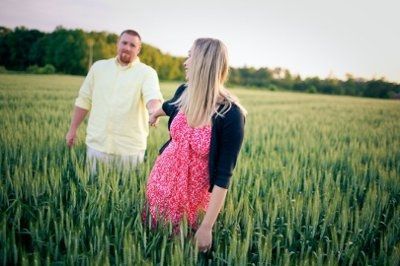 i have some engagement pictures!!