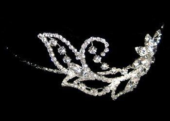 OUR MISSION IS TO FIND THIS HEADPIECE!!! Or at least something similar. LOL.