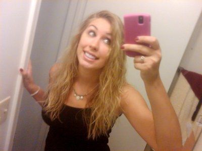 NWR: WW First Annual Diva Bathroom Pic Competition!!!!