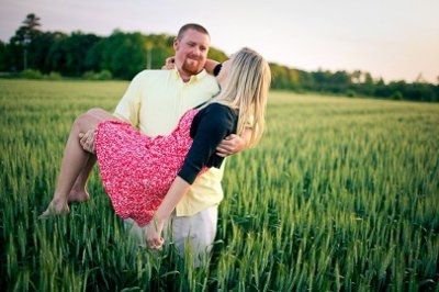 Engagement Pics - Help Please!
