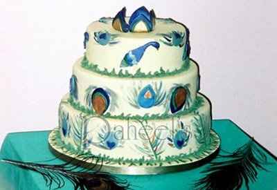 peacock theme : wedding cakes and cupcakes photos