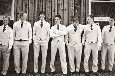 I need pics of guys NOT in tux's