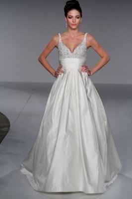 I know who makes this dress, but...