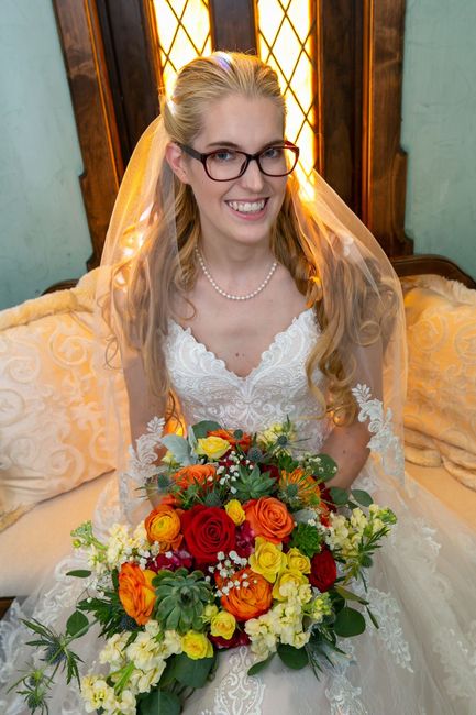 Where are my glasses brides at? 3