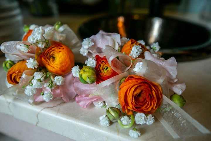 Mothers'/Grandma's corsages (come to think of it I don't think there's any succulents in these :O )