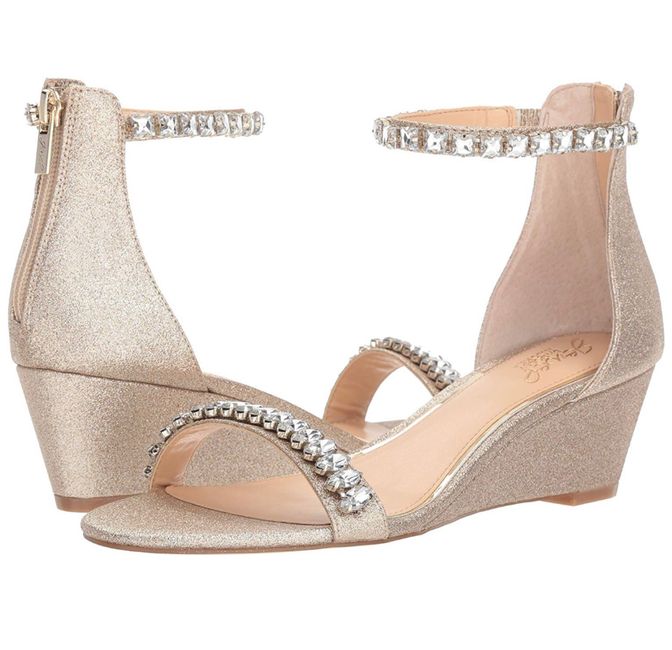 Let me see your shoes! - 1