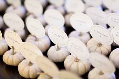 Need Ideas for Escort cards/place cards...POST PICS pleas!!! I'd love to see what you are doing!