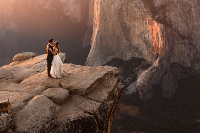 Engagement photo drop! 📸 10