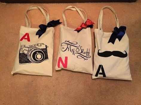 Final DIYs!! Seating chart and BM bags.