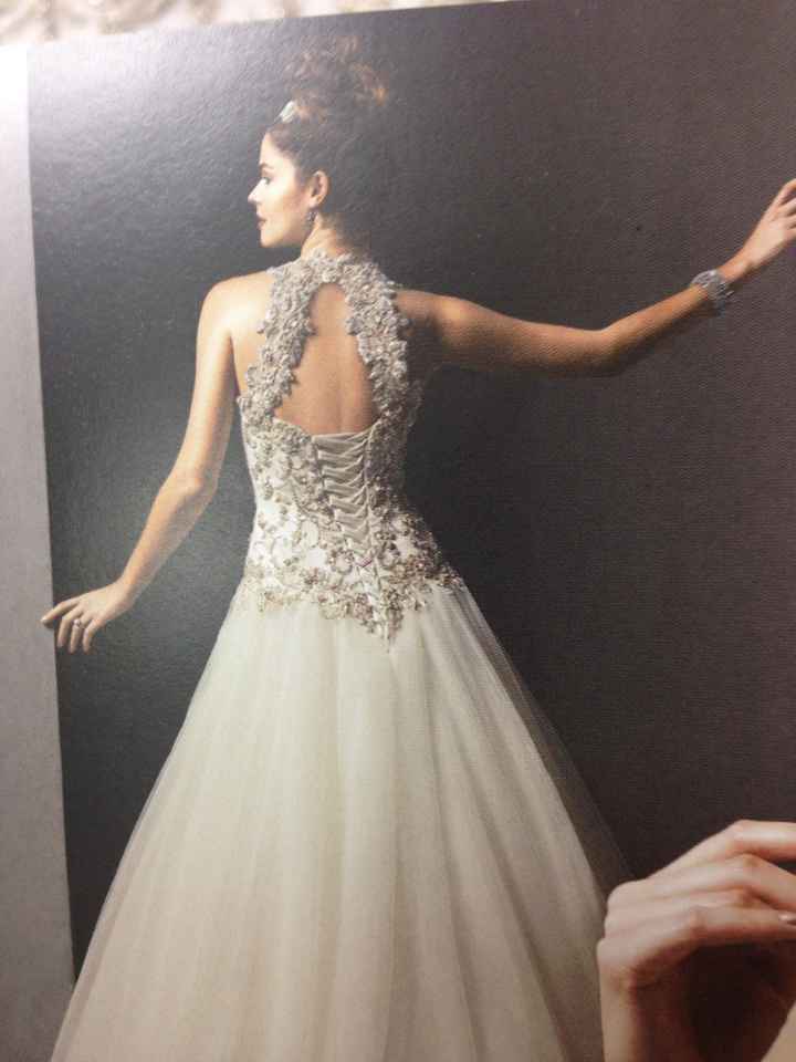 Pictures of 3 dresses, help?