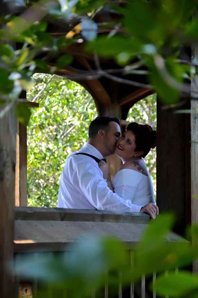 engagement shoot photo ideas