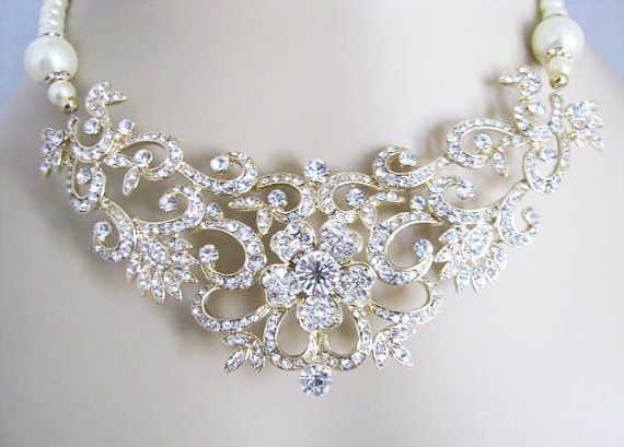 Accessorize me PLEASE!!