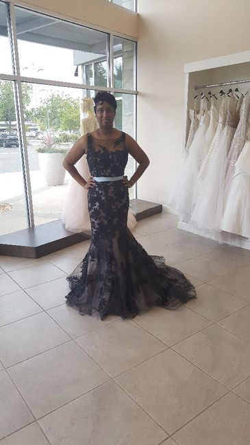 Who has said yes to the dress?  Post that pic👰 - 1
