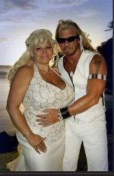 I NEED help finding a White Mens Leather Vest