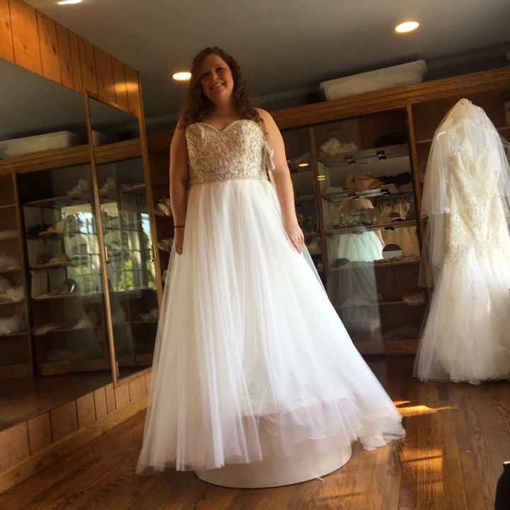 Calling plus size brides, show me your Dress