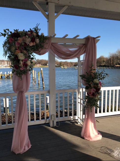 Wedding arch decor? - 1