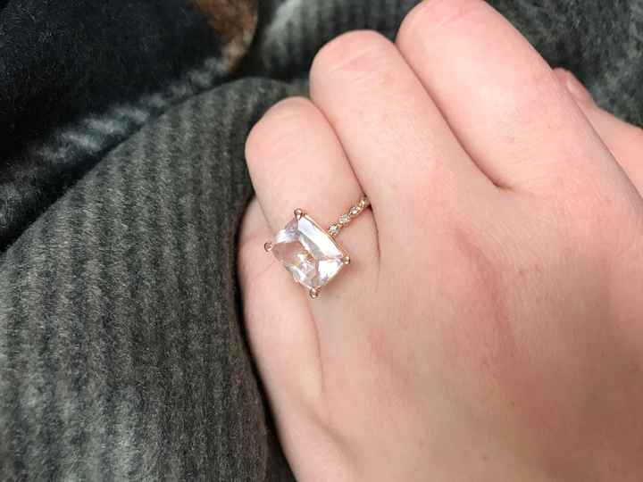 Who has a rose gold ring? - 1