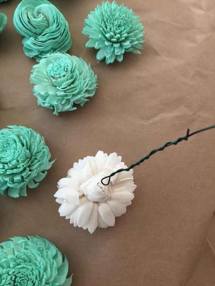 DIY Sola Bouquets & Centerpieces - Step 1: Dying Process