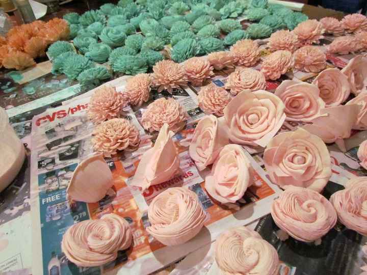 DIY Sola Bouquets & Centerpieces - Step 1: Dying Process