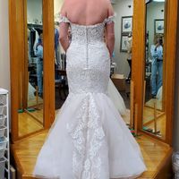 Uncomfortable dress - 1