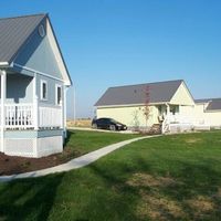 Mellon Acres Cottages & Lake 3