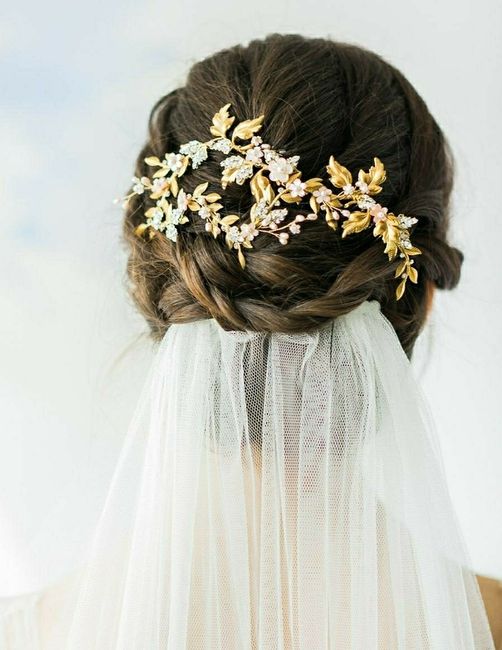Headpiece and veil - 1