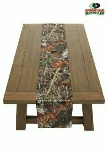 What colors go with green camo table cloths? 😂😂 6
