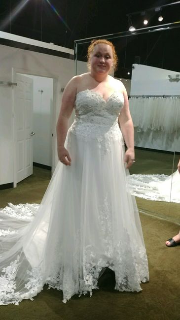Who else loves lace?  Show off your lace dresses and/or veils! 10