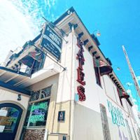 Restaurant & Saloon