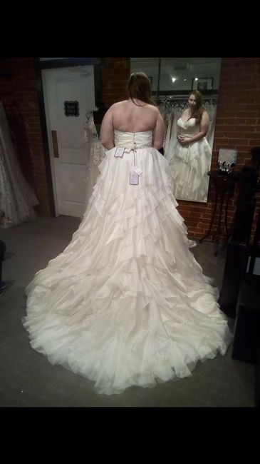 mydress isnt poof