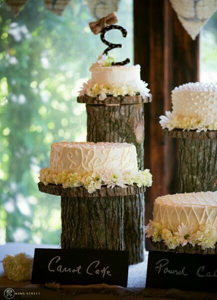Mini cupcakes and a mini 3 tier - 1