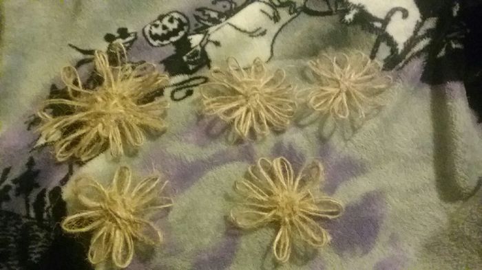 Jute flowers 1