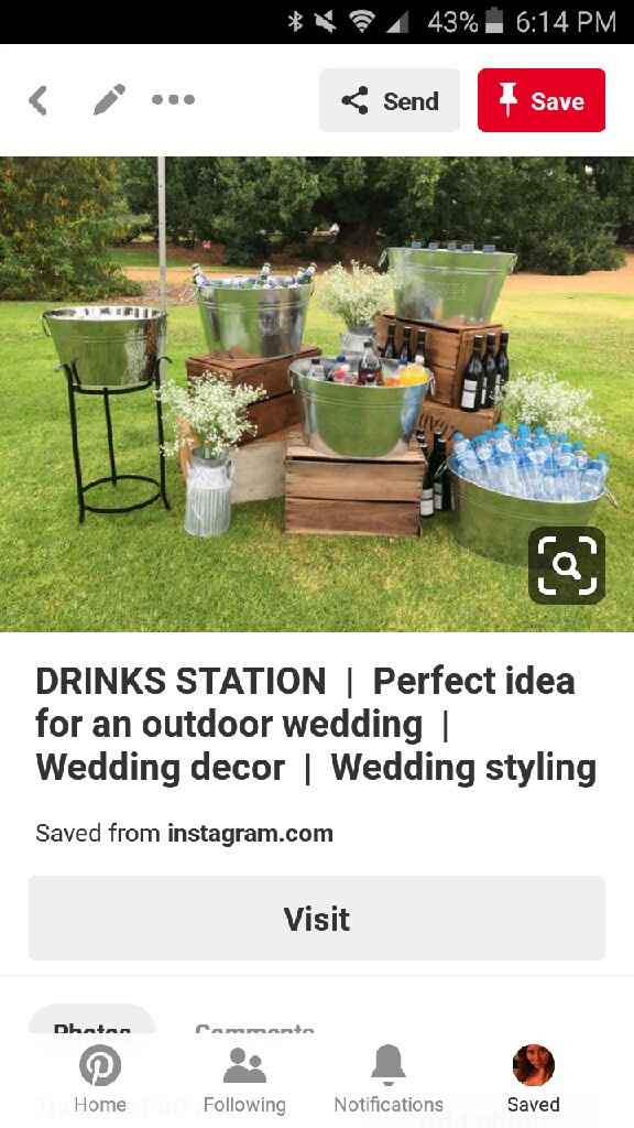 How to serve water at a barn wedding? - 1