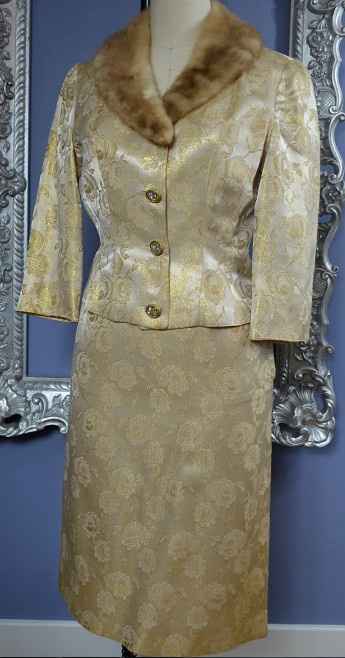 Second marriage, much older couple, how to find the right dress