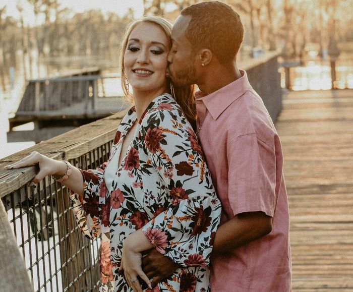 engagement photos 🙆 - 5