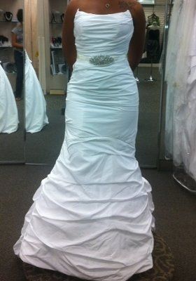UPDATE!! Rethinking my dress choice..