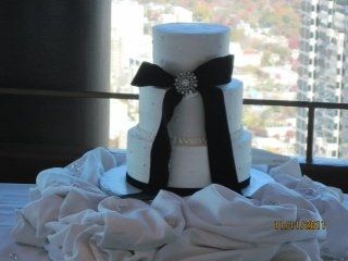 Back and MARRIED.. Pics