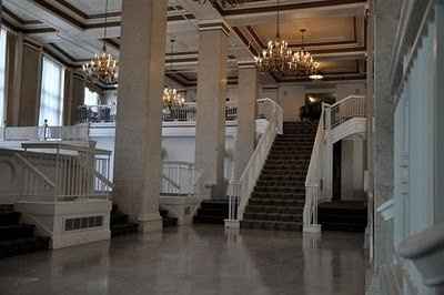 So......End of Oct and ALL November Brides! :)