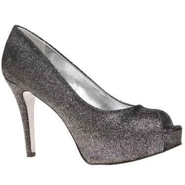 Show me your shoes.. Please!