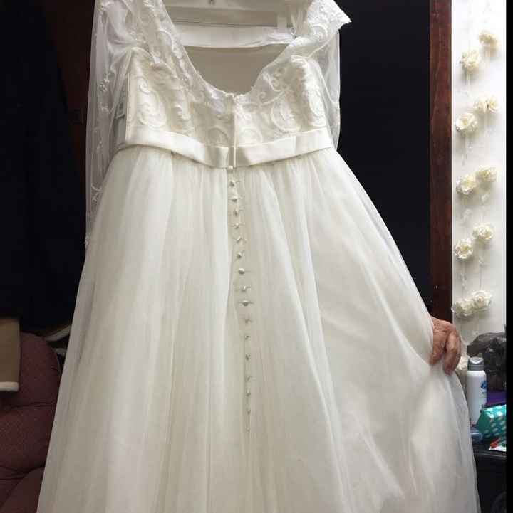 LET'S  SEE THE DRESSES