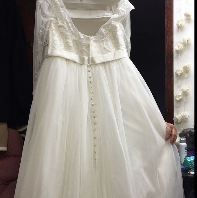 LET'S  SEE THE DRESSES