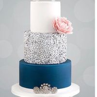  Show me your wedding cake/ wedding cake inspo! - 1