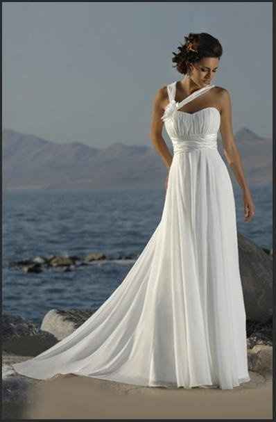 i need some dress-finding experts to see what they can come up with...