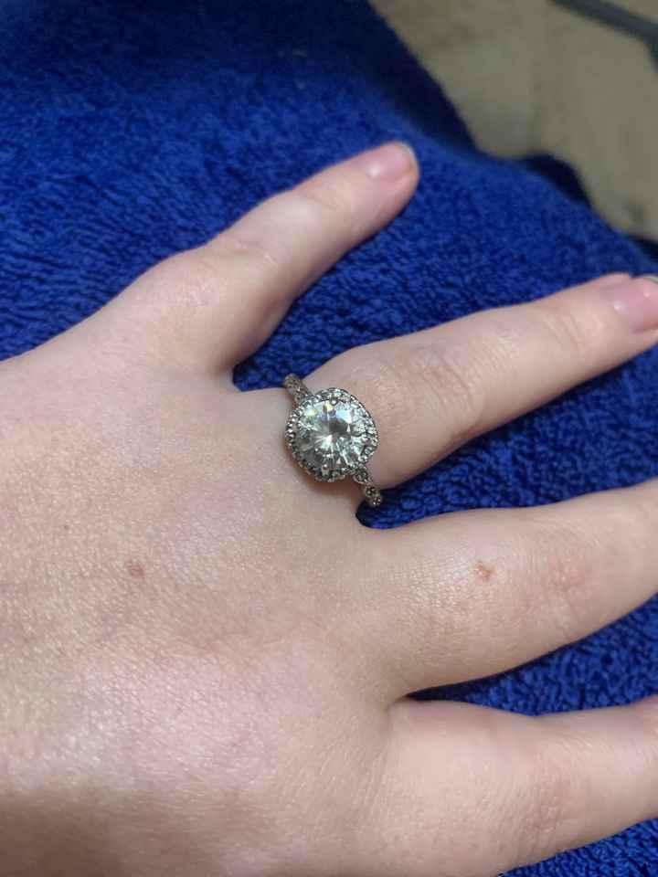 Brides of 2022! Show us your ring! - 1