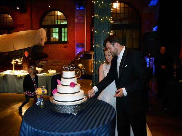 BACK AND MARRIED!!! [Non Pro PICS]