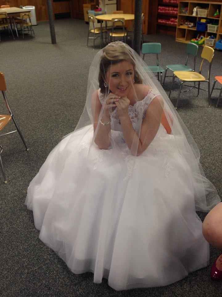 BACK AND MARRIED!!! [Non Pro PICS]