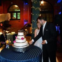 BACK AND MARRIED!!! [Non Pro PICS]