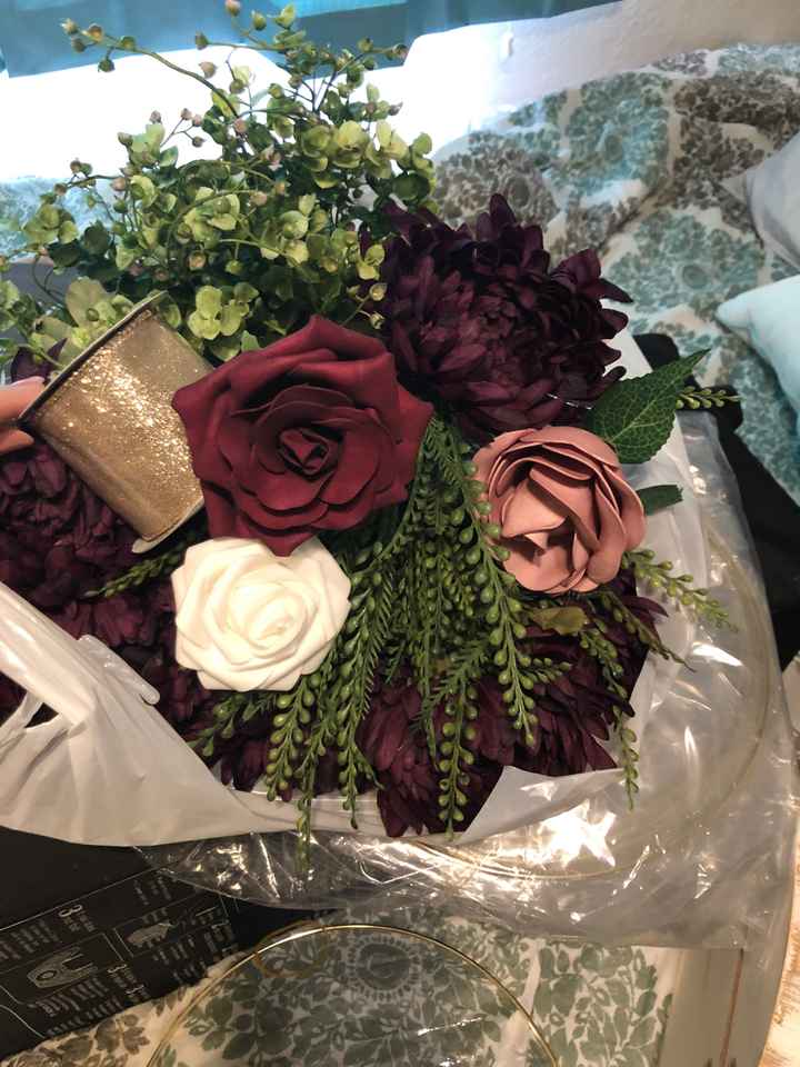 How many colors in your color palette? - 1