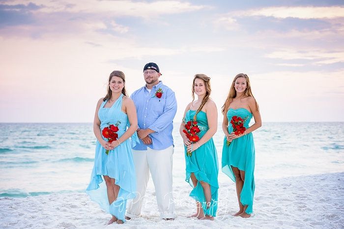 Bridesmaids with Different Dresses - Photos?